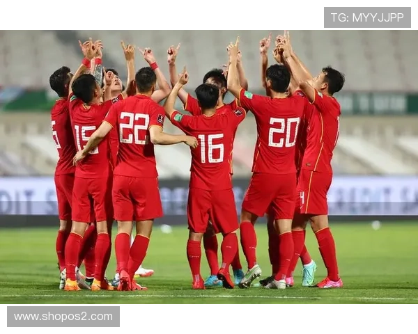 半场费萨尔点射1比0领先泰国